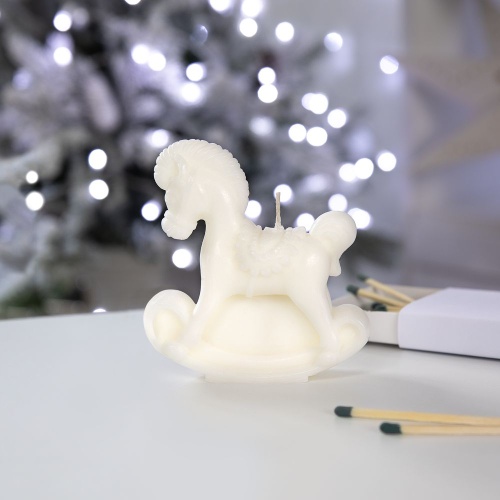 Свеча фигурная «Лошадка-качалка», белая фото 3 Свеча фигурная «Лошадка-качалка», белая фото 3