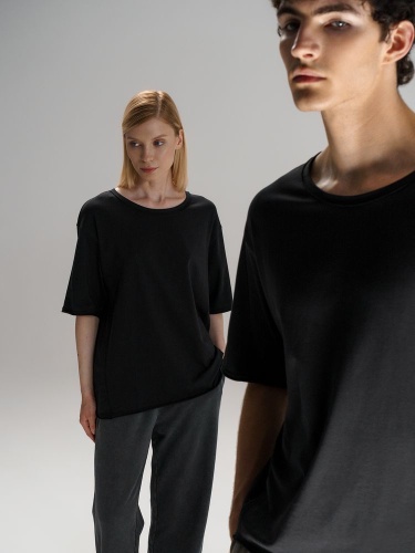 Футболка оверсайз унисекс Vozduh, черная фото 4