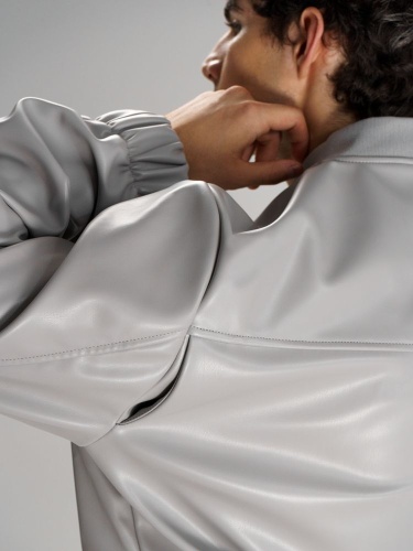 Бомбер из искусственной кожи Univer, серый фото 5 Бомбер из искусственной кожи Univer, серый фото 5