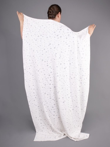 Плед Snowspot Fluffy, белый с люрексом Плед Snowspot Fluffy, белый с люрексом