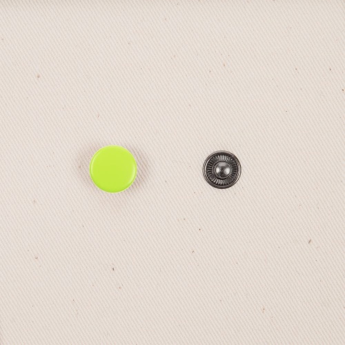 Кнопка Clavis, M, желтый неон фото 4 Кнопка Clavis, M, желтый неон фото 4