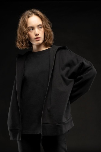 Футболка унисекс оверсайз T3, черная фото 2