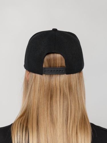 Бейсболка Snapback с прямым козырьком, черная фото 8