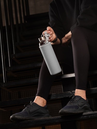 Бутылка для воды Sleeve Ace, серая фото 3 Бутылка для воды Sleeve Ace, серая фото 3